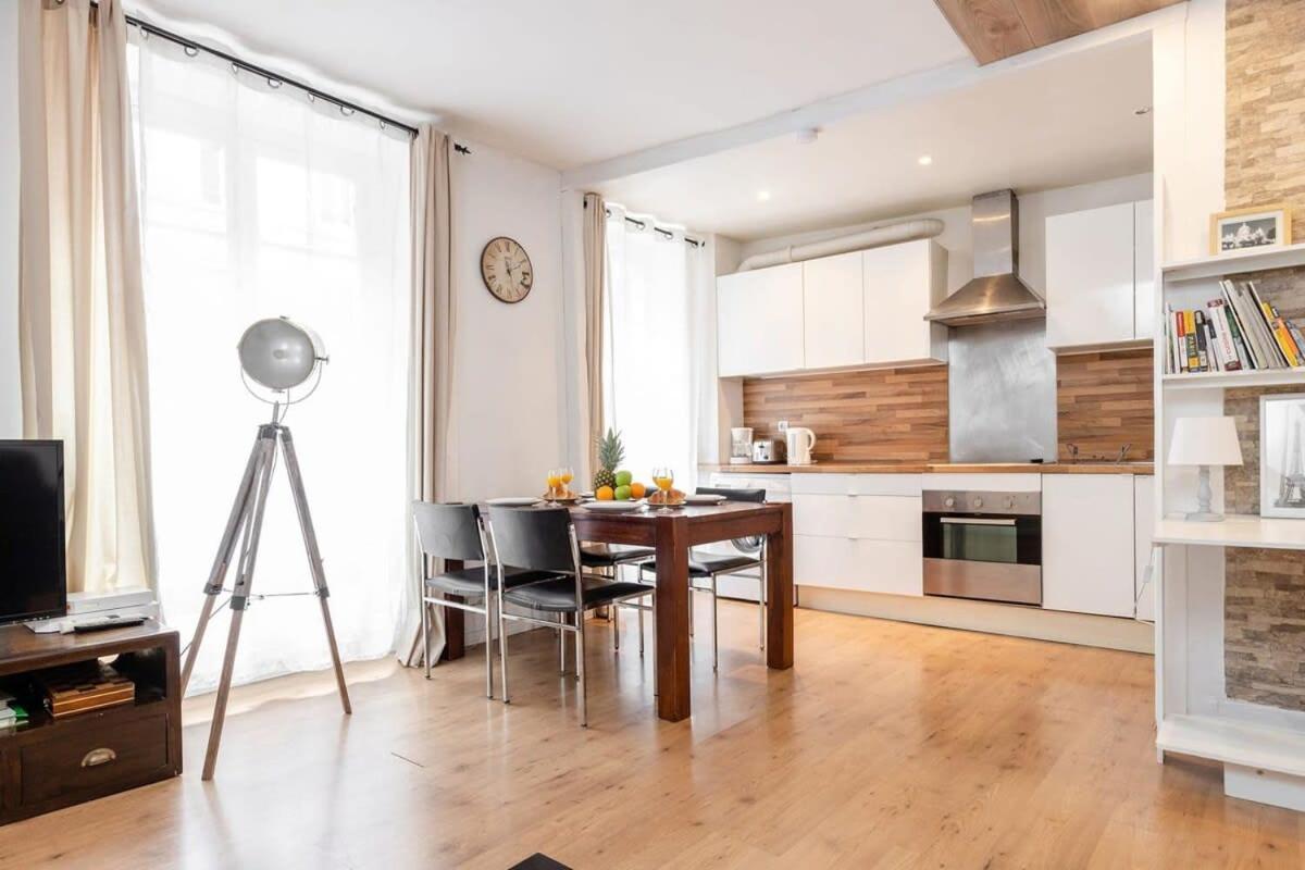 Avenue De Mars 2Br Apartamento Paris Exterior foto